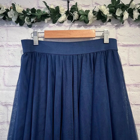 Torrid Blue‎ Tulle Mesh Midi Knee Length Formal Skirt Size 00 Elastic Waist - Picture 4 of 12